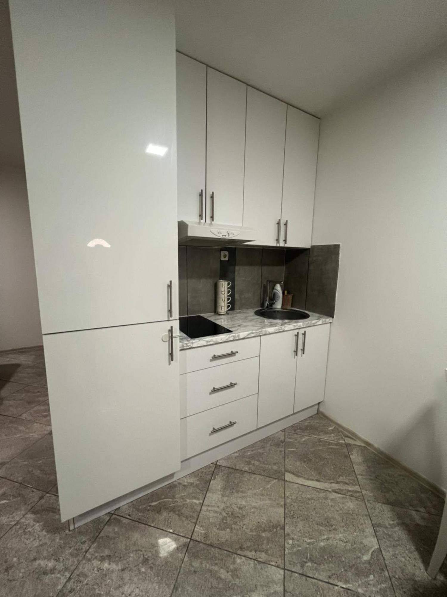 Aurora Apartment Sombor Esterno foto